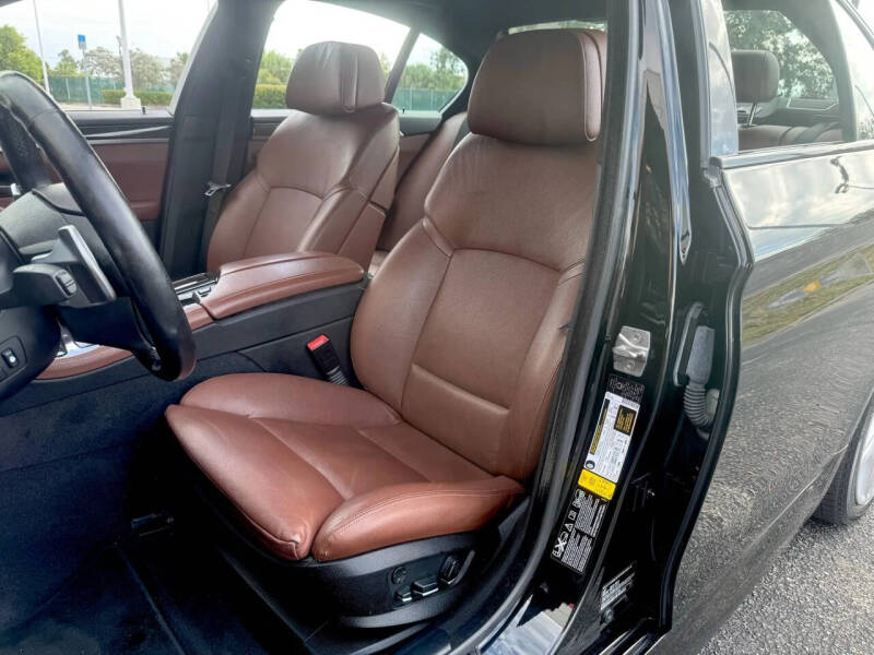 2012 BMW 5 Series 550i xDrive