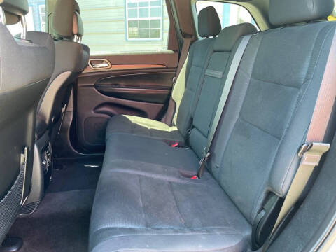 2017 Jeep Grand Cherokee Laredo E