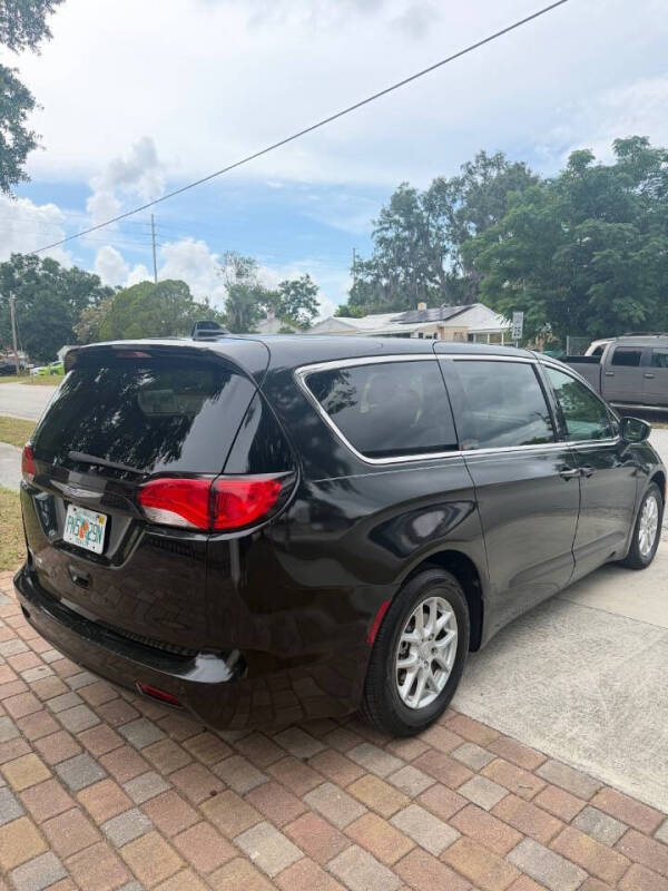 2018 Chrysler Pacifica LX