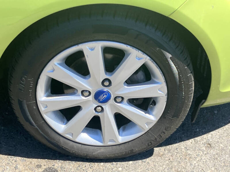 2011 Ford Fiesta SE