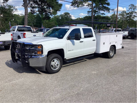 2019 Chevrolet Silverado 3500HD CC for sale at Victory Motor Company in Conroe TX