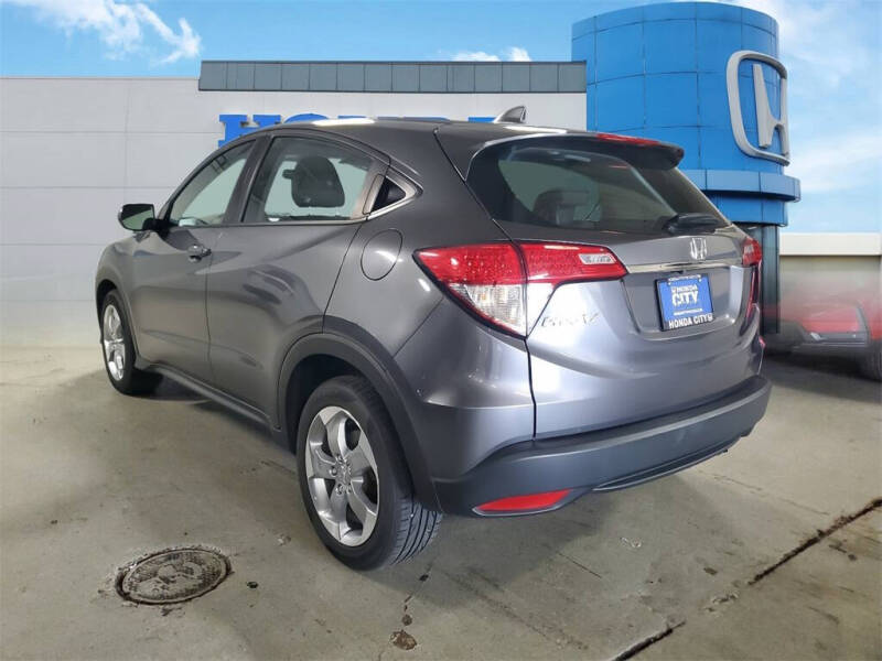 2021 Honda HR-V LX