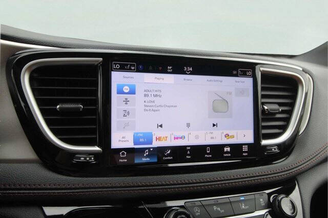 2026 Chrysler Pacifica Pinnacle