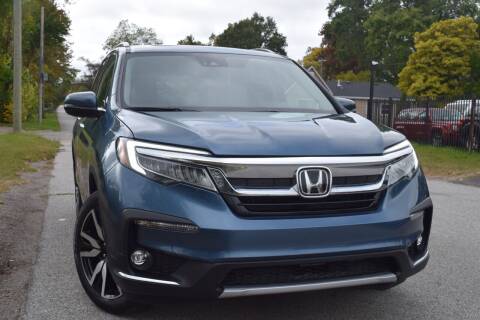 2022 Honda Pilot for sale at QUEST AUTO GROUP LLC in Redford MI