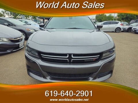 2015 Dodge Charger SE