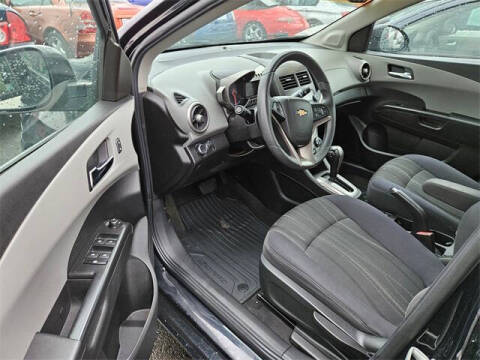 2014 Chevrolet Sonic LT Auto