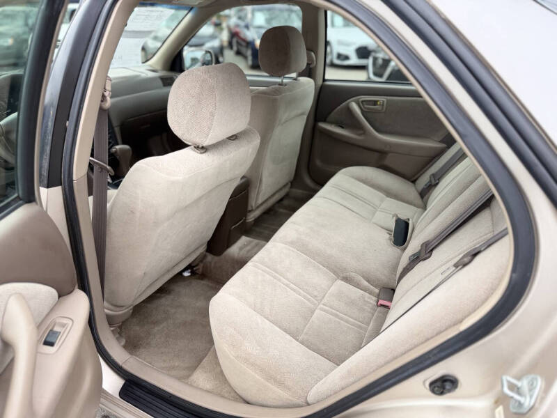 2001 Toyota Camry CE