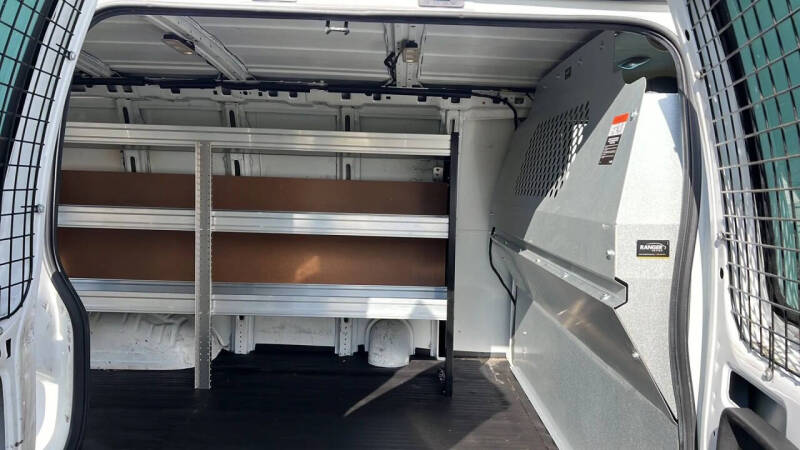 2022 Chevrolet Express 2500