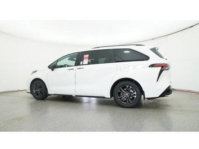 2026 Toyota Sienna XSE 7-Passenger