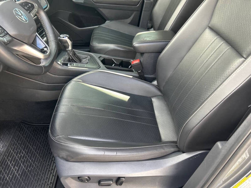 2022 Volkswagen Tiguan SE