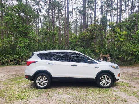2019 Ford Escape S