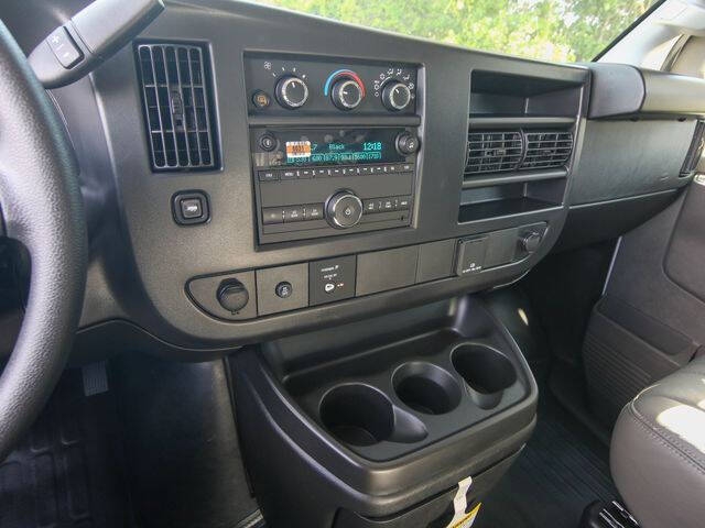 2026 GMC Savana 2500