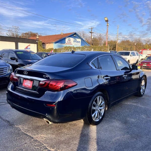 2018 Infiniti Q70 3.7 Luxe