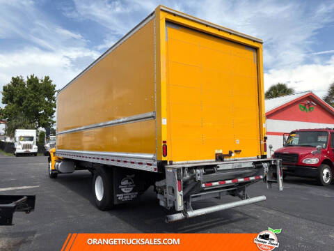 2019 International DuraStar 4300