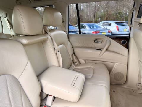 2011 Infiniti QX56