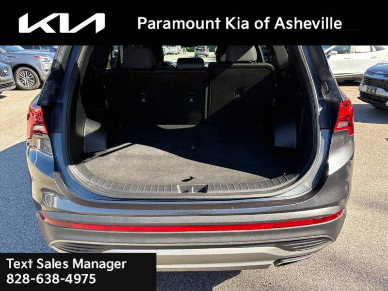 2023 Hyundai Santa Fe SE