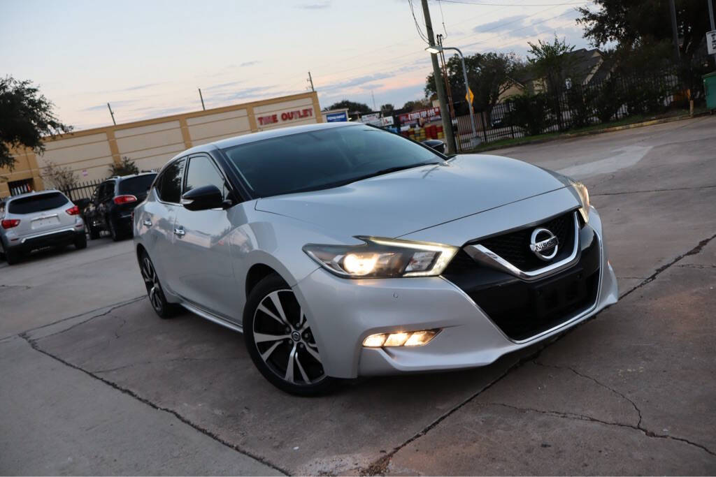 2018 Nissan Maxima for sale at AUTO DIRECT BUY in Houston, TX