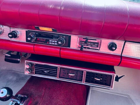 1957 Ford Thunderbird