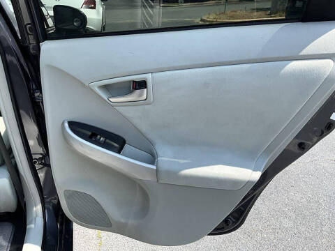 2012 Toyota Prius Two