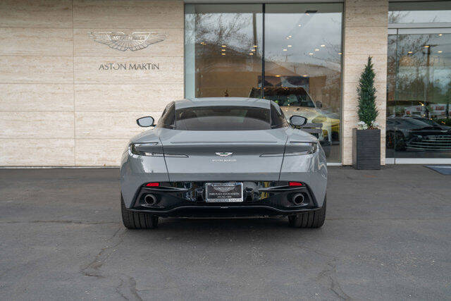 2018 Aston Martin DB11 48