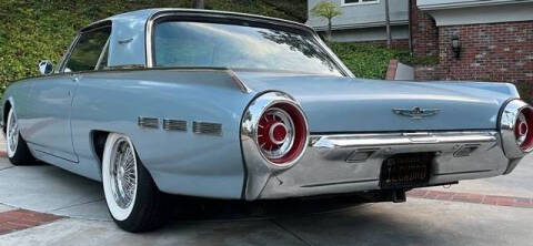 1962 Ford Thunderbird