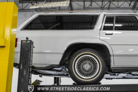 1990 Ford LTD Crown Victoria