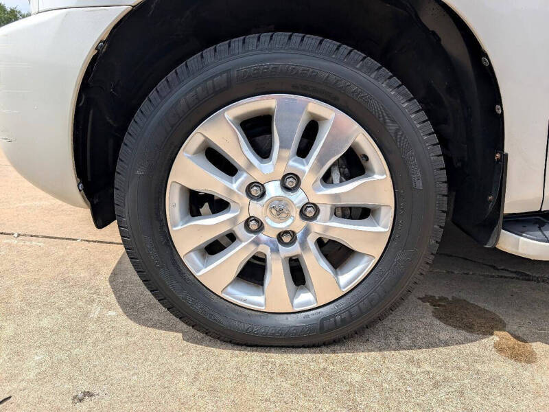 2016 Toyota Sequoia Platinum