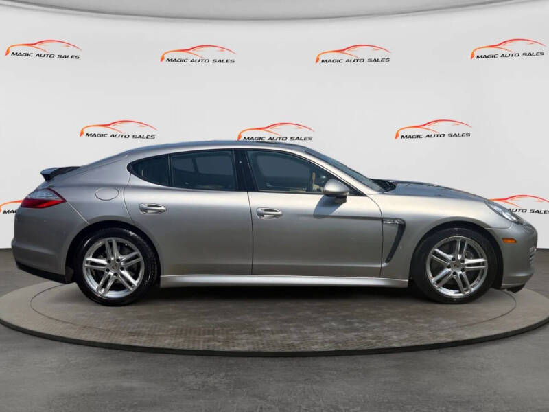 2012 Porsche Panamera