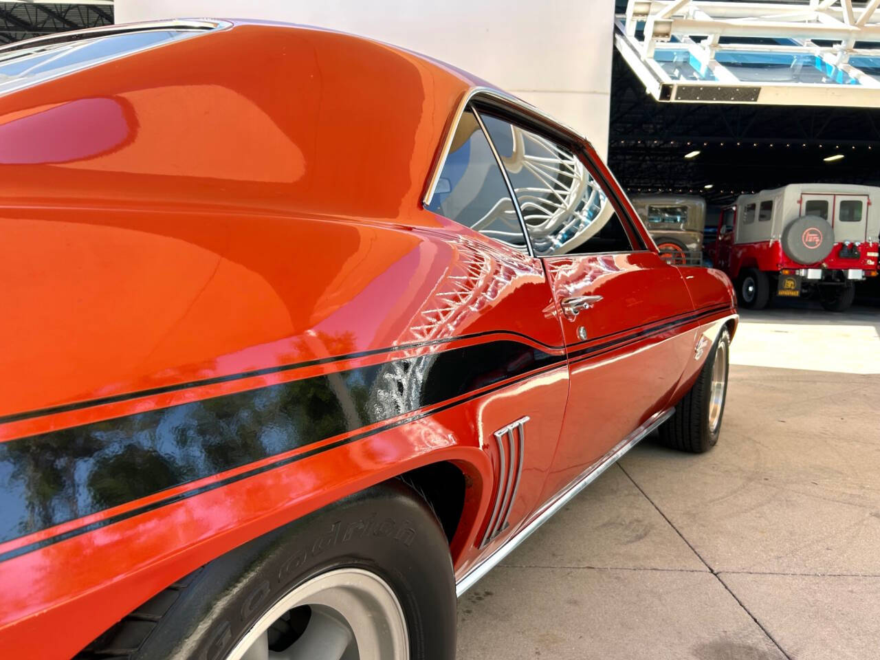 1969 Chevrolet Camaro 18