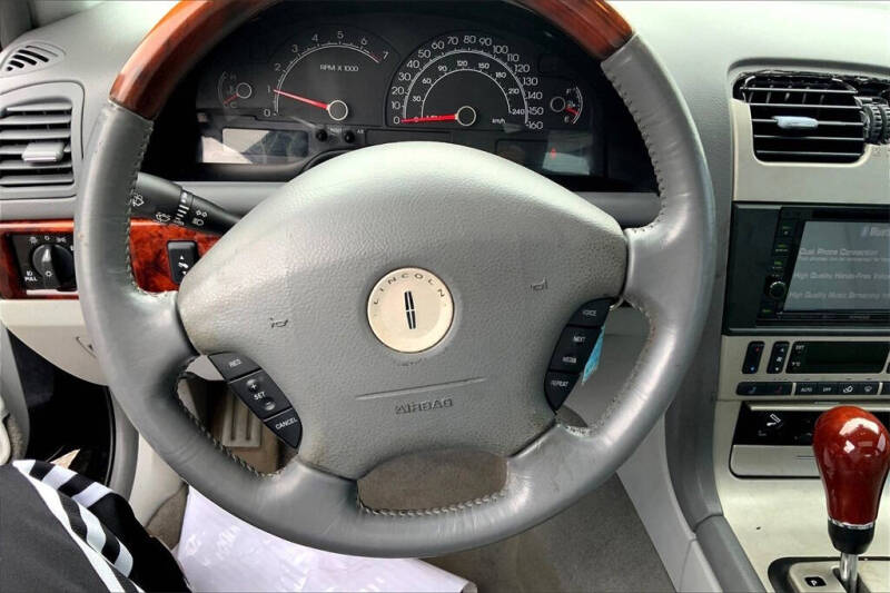 2004 Lincoln LS Luxury