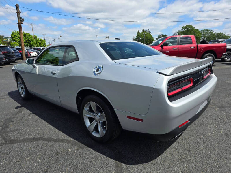 2020 Dodge Challenger SXT