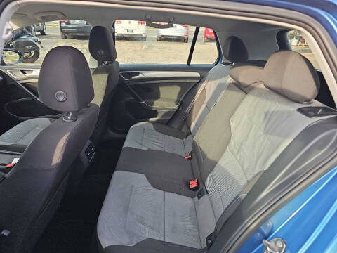2016 Volkswagen e-Golf SE