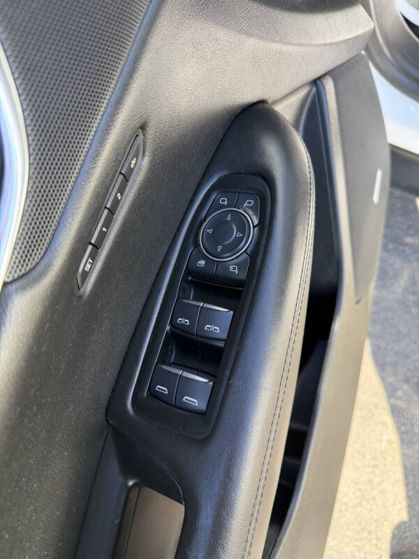 2017 Cadillac XT5 Platinum