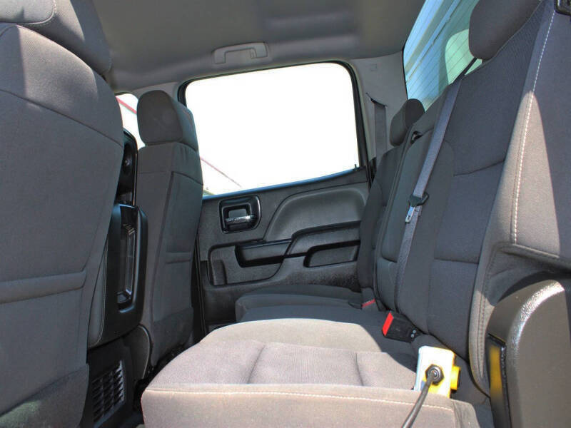 2023 Chevrolet Silverado 5500HD
