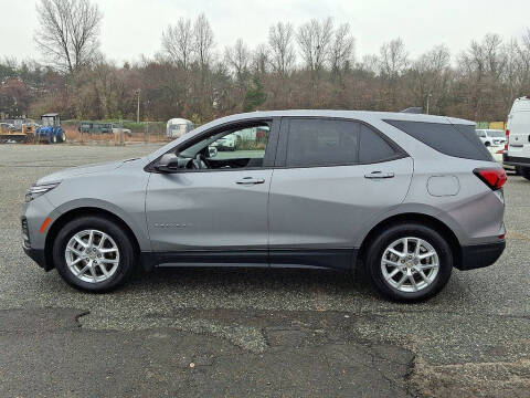 2023 Chevrolet Equinox LS