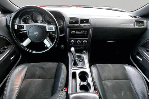2009 Dodge Challenger SRT8