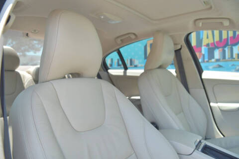 2014 Volvo S60 T5 Premier