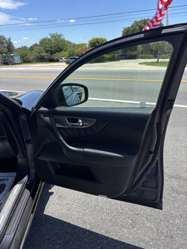 2010 Infiniti FX35