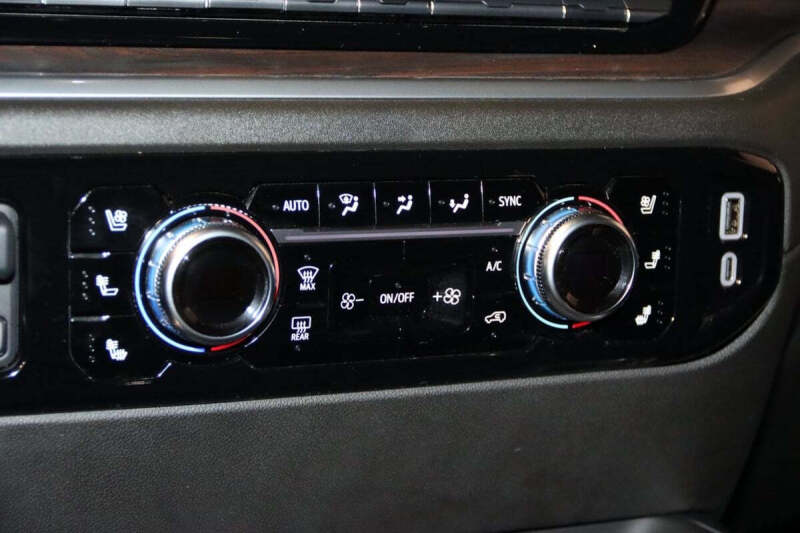 2025 GMC Sierra 3500HD