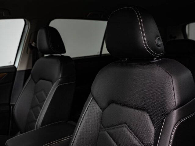 2025 Volkswagen Atlas SE