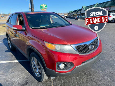 2011 Kia Sorento for sale at Auto World in Carbondale IL