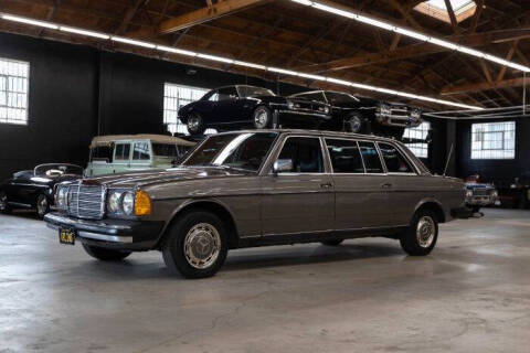 1984 Mercedes-Benz 300-Class