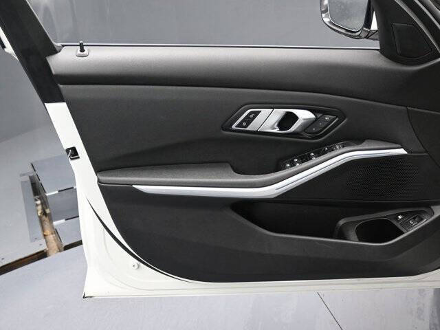 2021 BMW 3 Series 330e