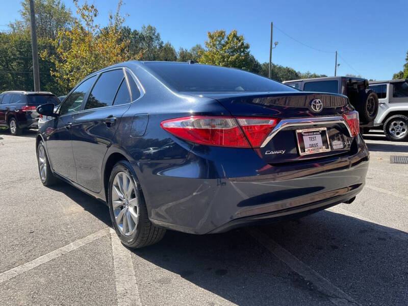 2017 Toyota Camry XLE