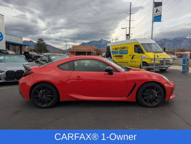 2025 Toyota GR86 Premium