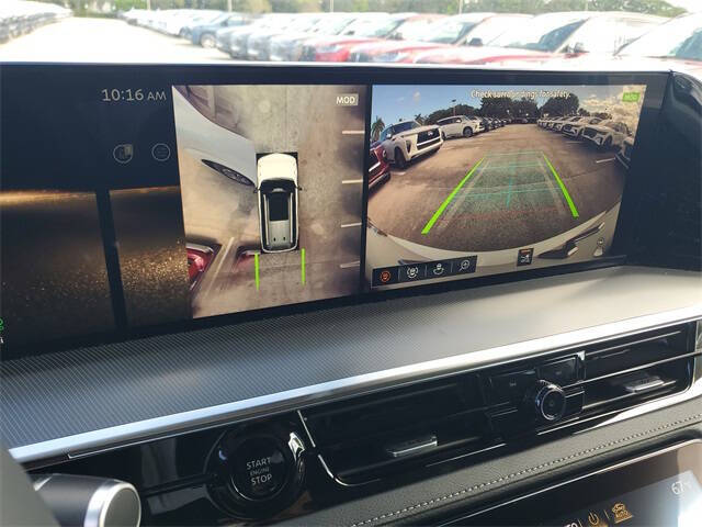 2026 Infiniti QX80 Luxe