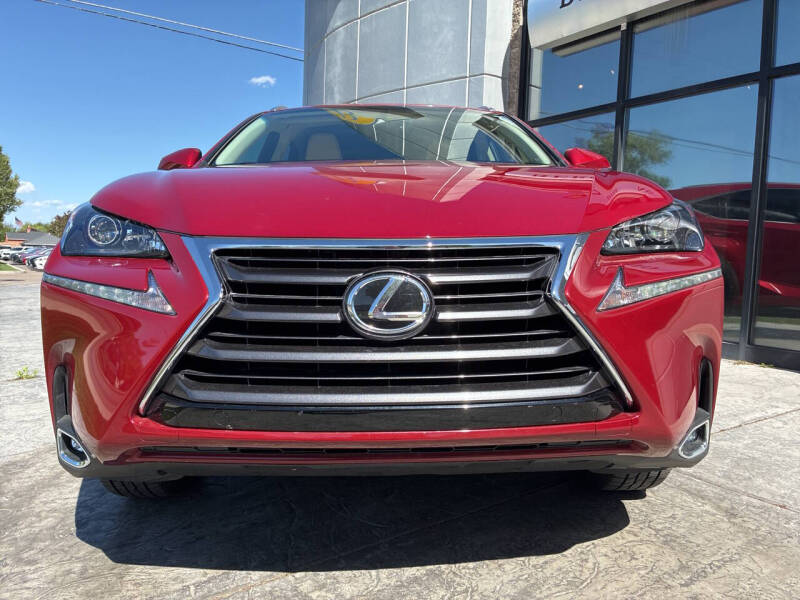 2017 Lexus NX 200t