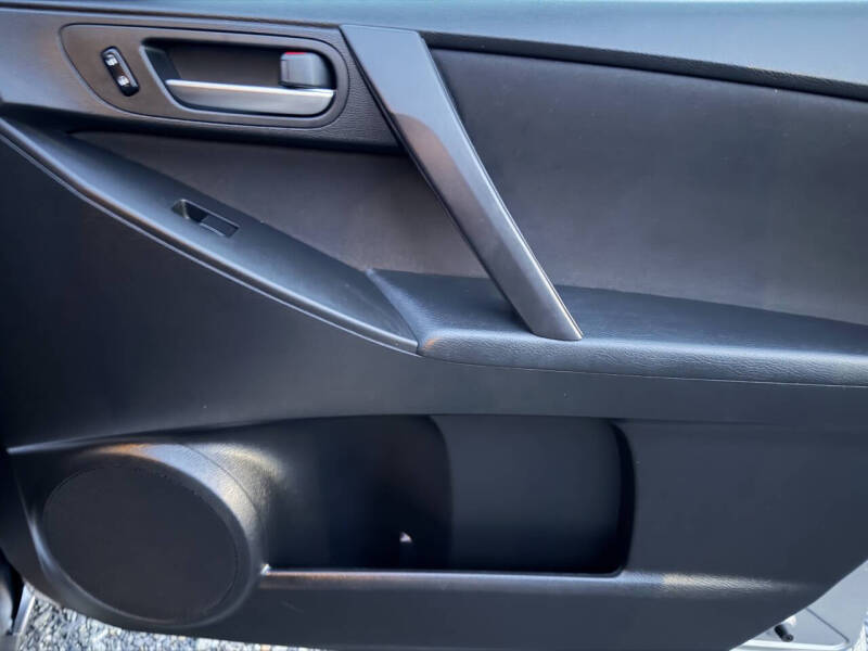 2010 Mazda MAZDA3 i Sport