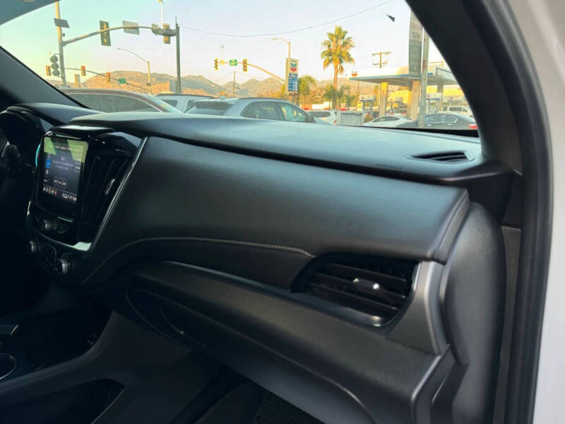 2022 Chevrolet Traverse LT Leather