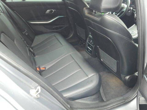 2023 BMW 3 Series 330i xDrive